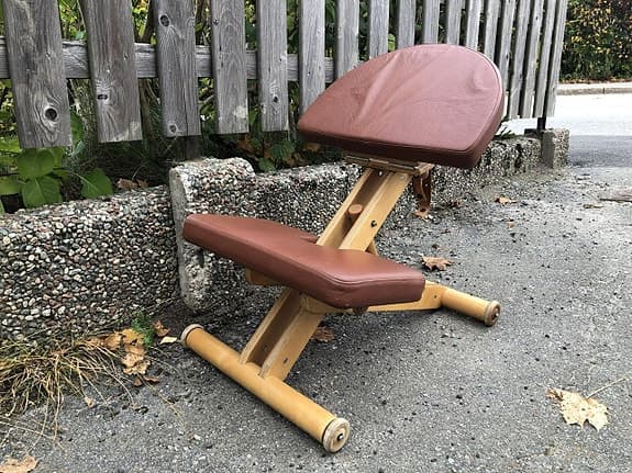 Massagebänk för nacke och rygg