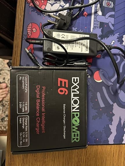 Exylion Power E6 laddare