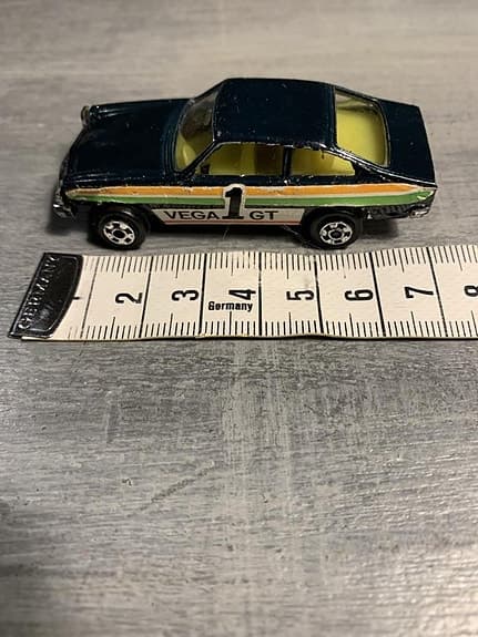 Leksaksbil Vega GT black sport