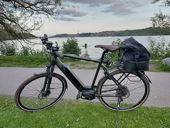 Crescent Elder Elcykel XL med väska & lås i utmärkt skick
