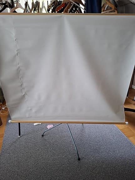Projektorduk med stativ