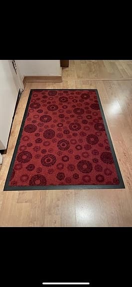 Röd hallmatta