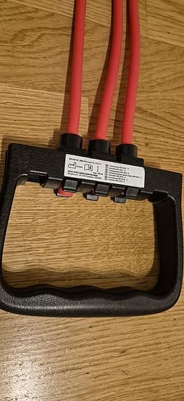 Träningsredskap gummiband och elastiskt band med handtag