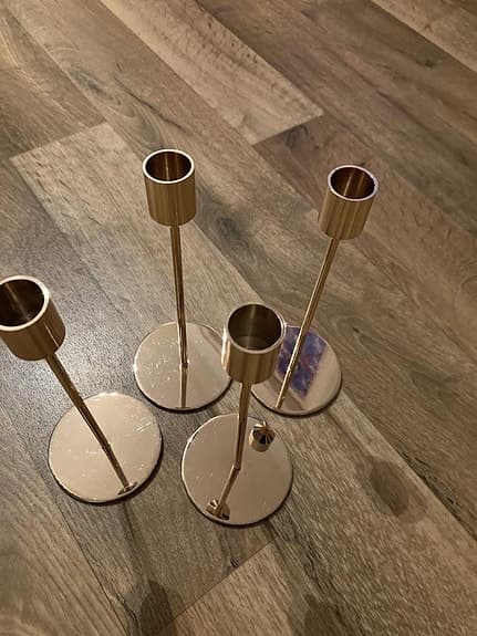 Fyra fina ljusstakar koppar färg