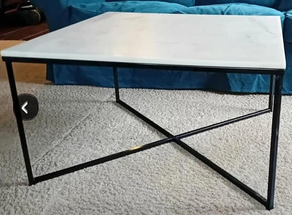 Soffbord från MIO med marmorskiva