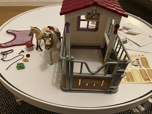 Schleichbox med 2 hästar