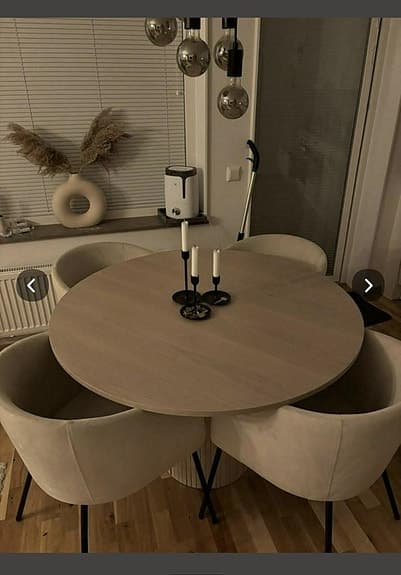 Matstolar i sammet