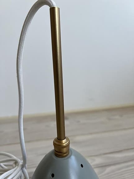 Gubi Gräshoppa Lampa (Grasshopper) Nyskick