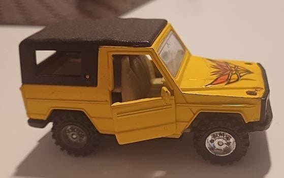 Mercedes Benz 230G Grippers Explorers skala 1:40 (1982)