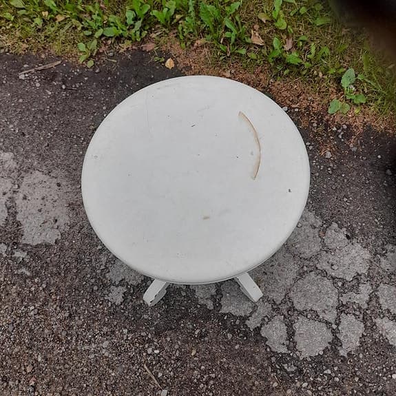 Äldre Pall / Pianopall med Justerbar Höjd.