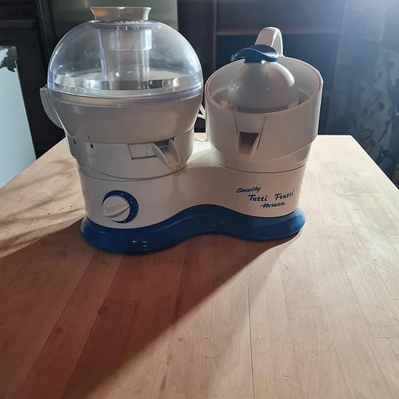En Ariete Smoothie Tutti Frutti, modell 420