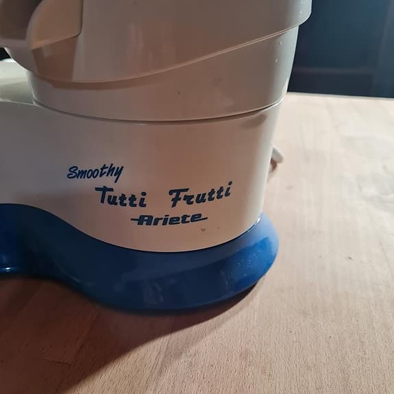 En Ariete Smoothie Tutti Frutti, modell 420