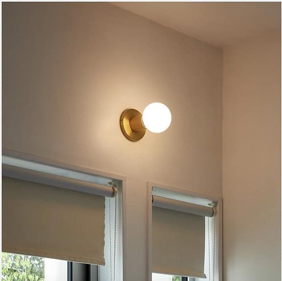Lochan Wall Light in Brass + Sphere III - Artilleriet