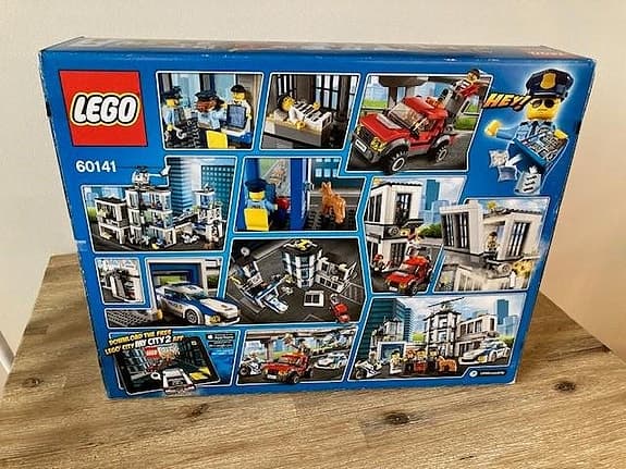Lego City 60141 Polisstation