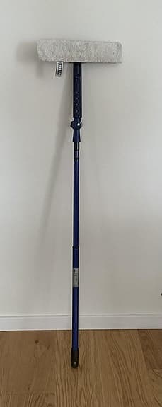 9 SAKER TILL TRÄDGÅRDEN +SNÖSKYFFEL + FÖNSTERPUTS m.m.