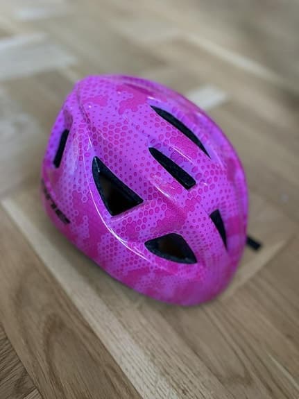 Cykelhjälm barn One Racer - nyskick