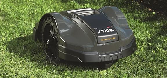 Stiga Autoclip 325 för svår terräng 3.000m2 29cm klippbre