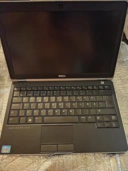 dell latitude  E6230 intel core i7, 8gb ram, 128 gb ssd.