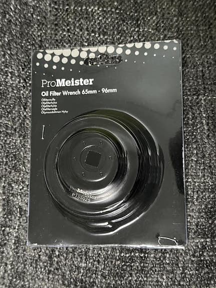 Hylsa för oljefilter