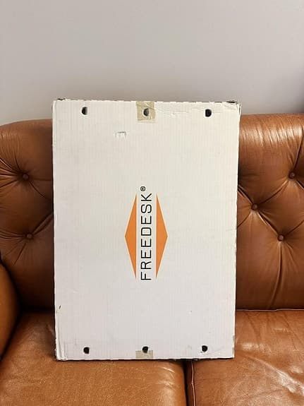 Freedesk helt ny. Höj-Sänkbart portabelt skrivbord