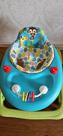 Bright Starts Giggling Safari Gåstol