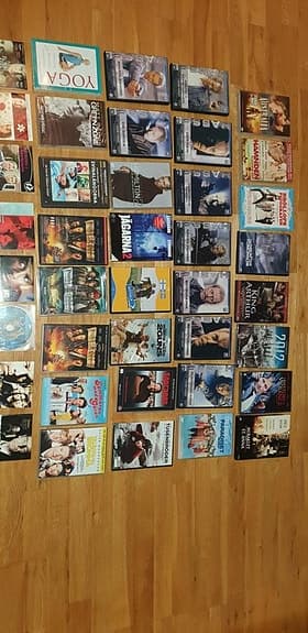 40 st DVD-filmer i fint skick!