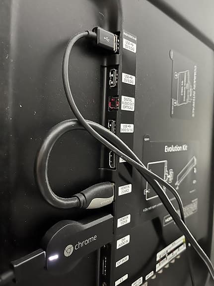 55" Samsung TV stativ väggfäste chromecast gen1 AppleTv ge