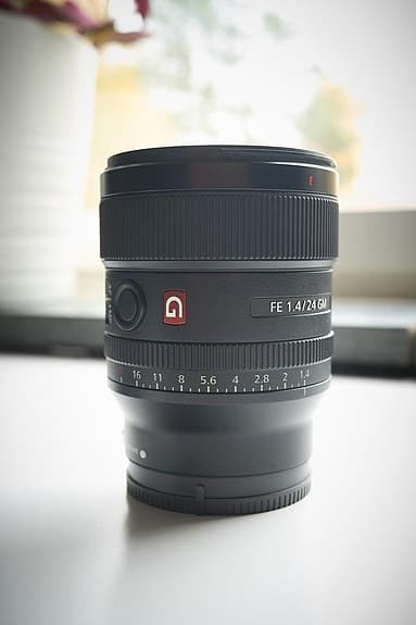 Sony FE 24mm f/1,4 GM objektiv