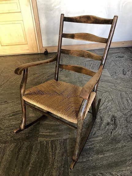 GUNGSTOL, tillskriven Uno Åren, Gemla, modell 5248