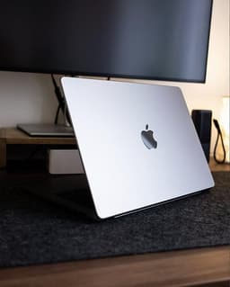 Apple MacBook Pro 14-tum 16GB RAM 1TB SSD