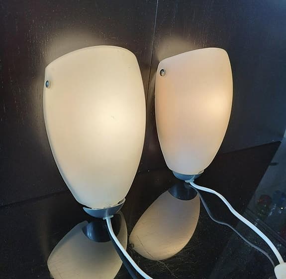 Vägglampor ett par IKEA Santir i  glas.