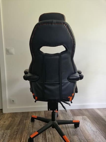 Gamingstol FTW med viloläge