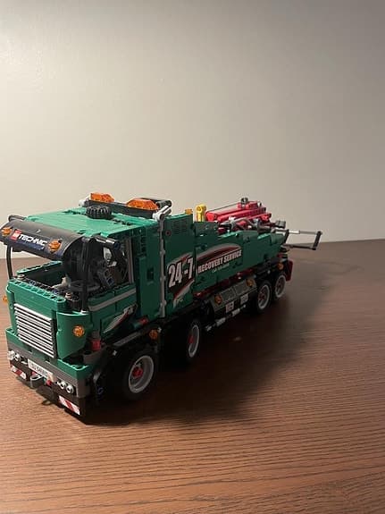 LEGO Technic 42008 – Service Truck