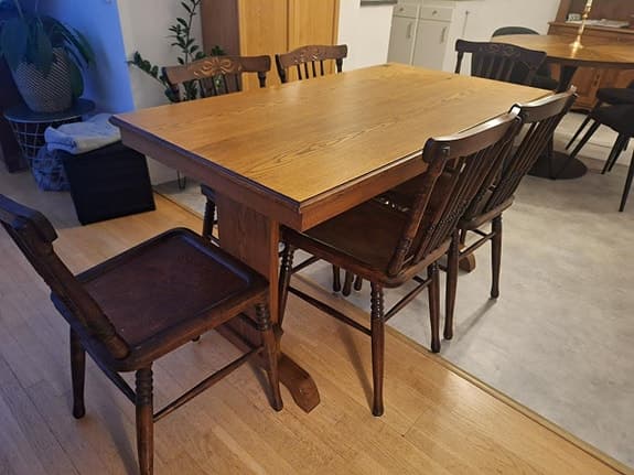 Art Deco bord med 6st Luterma stolar från tidigt 1900-tal.