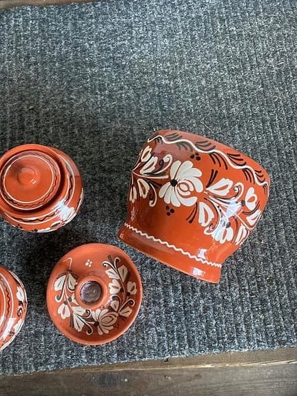 Härliga krukor med fint mönster