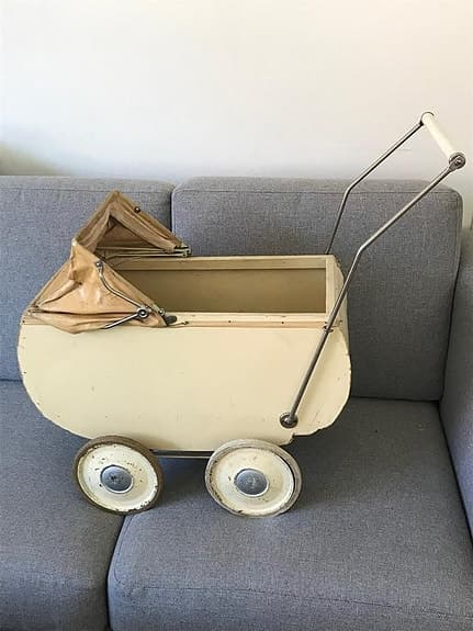 Vintage dockvagn/barnvagn