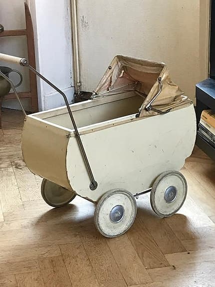 Vintage dockvagn/barnvagn