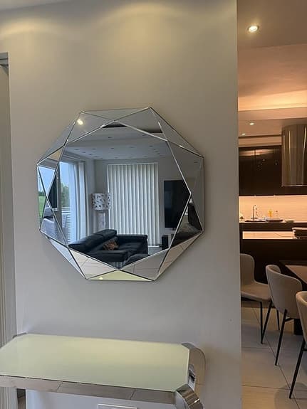 spegel och spegelbord