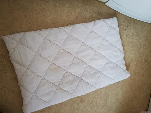 Babytäcke till spjälsäng