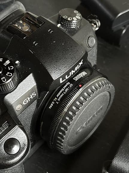 Panasonic GH5 + Metabones Speedbooster EF & V-Log