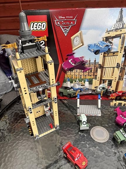 Lego Cars nr 8639 Big Bently bust out