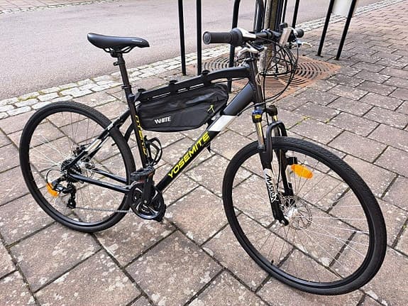 Yosemite hybrid 28”