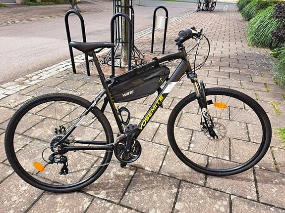 Yosemite hybrid 28”
