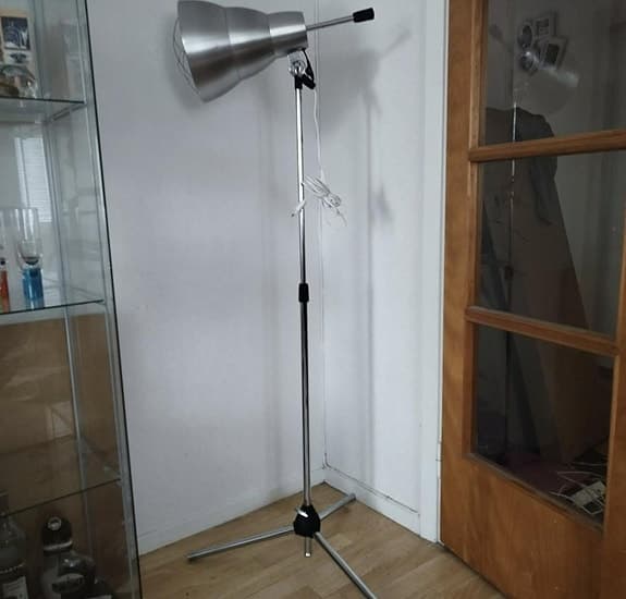 GOLVLAMPA IKEA 1990-/2000 tal justerbar