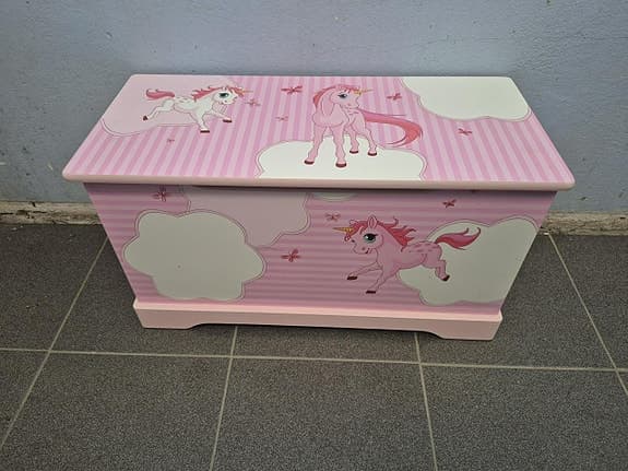 Leksakslåda /rosa