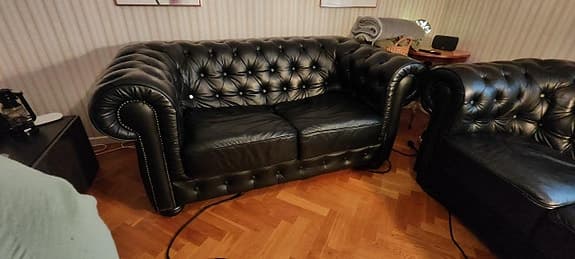 chesterfield soffgrupp i skinn