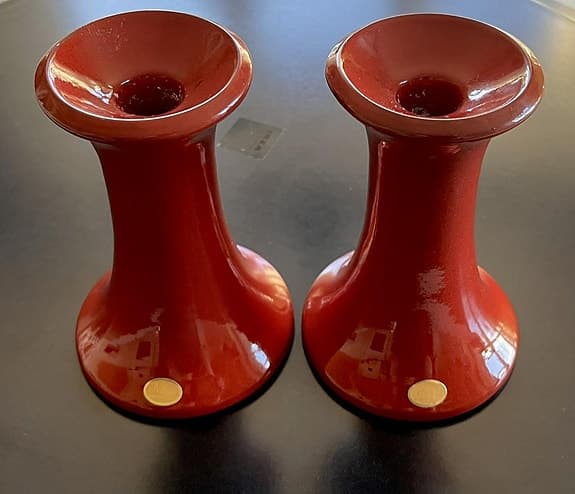 Nittsjö. 2st mycket Fina Ljusstakar.  Vacker röd glasyr. Vintage. Nyskick.