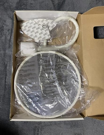 IKEA BLÅVIK Spegel med lampa – NY i förpackning