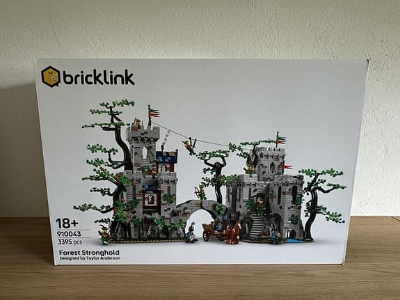 LEGO Bricklink Designer Program 910043- Forest Stronghold NY