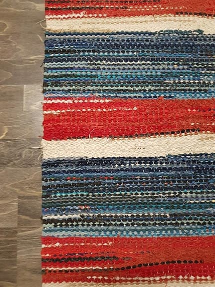 Trasmatta röd blå vit lång 5,22 m 0,70 m bred matta